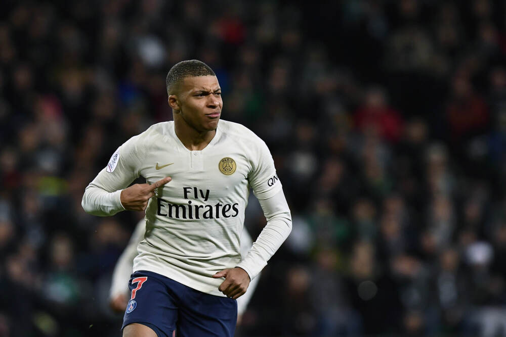 宗校立：黄金已陷入癫狂，友情提醒，提防后市异常！